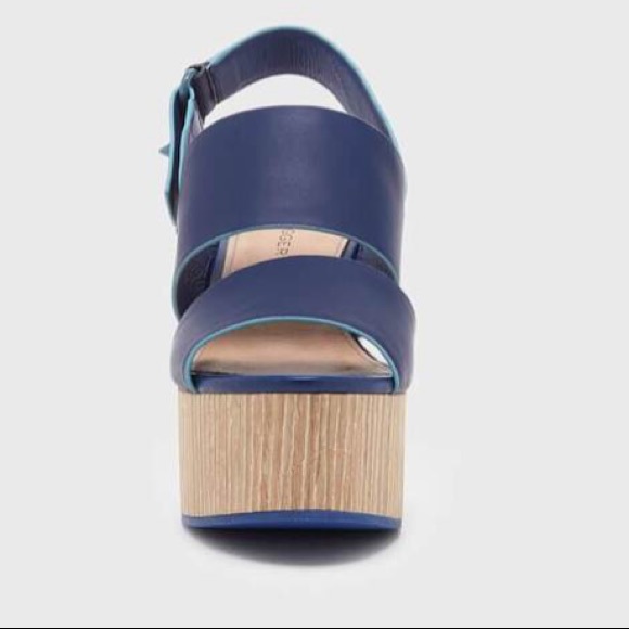 KELSI DAGGER NASH BLUEBERRY PLATFORM SANDAL - Picture 2 of 7